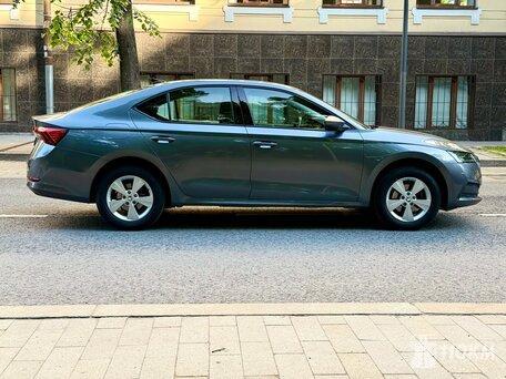 Skoda, Octavia, 1400, 150, бензин, хэтчбек, автомат, передний привод, среднее состояние, левый, серый, 2 350 000 ₽