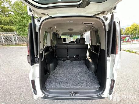 Honda, Stepwgn, 1500, 150, бензин, минивэн, вариатор, передний привод, среднее состояние, правый, белый, 1 580 000 ₽