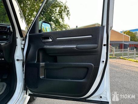 Honda, Stepwgn, 1500, 150, бензин, минивэн, вариатор, передний привод, среднее состояние, правый, белый, 1 580 000 ₽