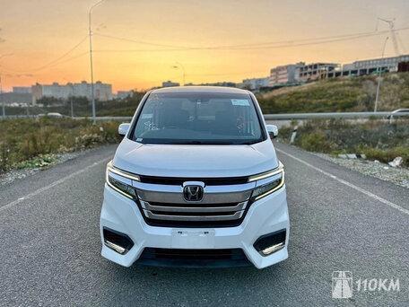 Honda, Stepwgn, 1500, 150, бензин, минивэн, вариатор, передний привод, среднее состояние, правый, белый, 1 900 000 ₽