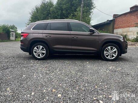 Skoda, Kodiaq, 2000, 190, бензин, внедорожник, робот, полный привод, среднее состояние, левый, коричневый, 3 120 000 ₽